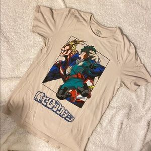 My hero academia tee hot topic L